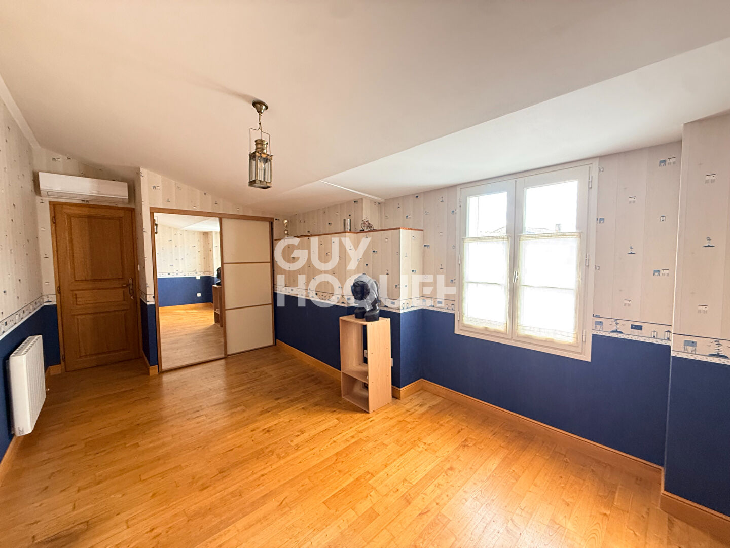 Maison 5 pièces à vendre à La Flotte, secteur Port, plein sud