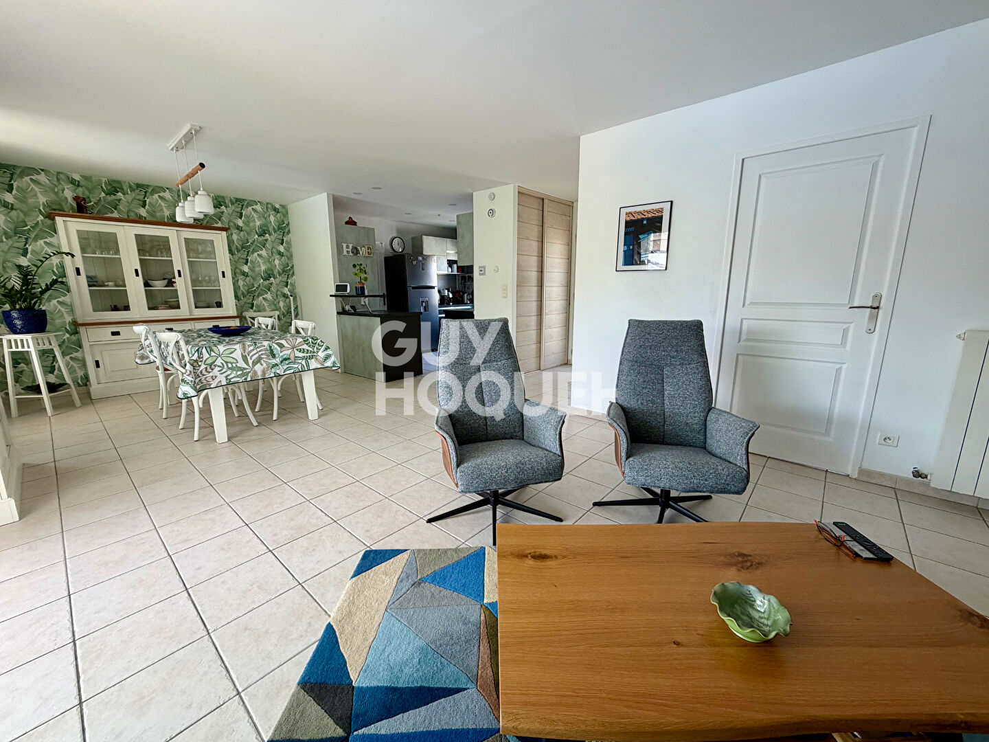 Maison de plain-pied avec piscine à Saint-Xandre - Un véritable havre de paix !