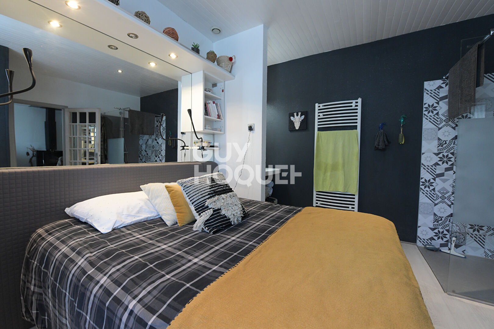 Maison 5 chambres SECTEUR LA GENETTE avec PISCINE
