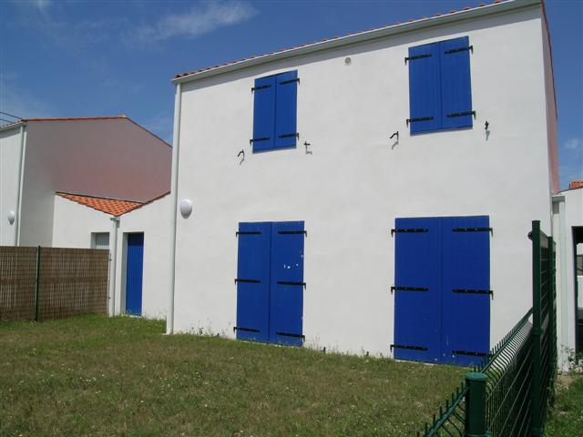 PROCHE LE CHÂTEAU D'OLERON