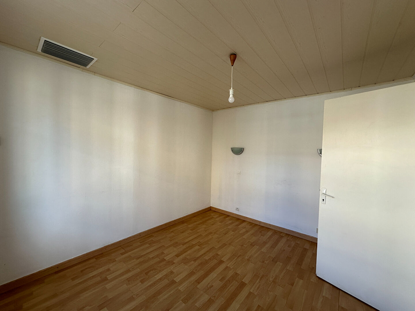 Maison  4 pièce(s) 100m2