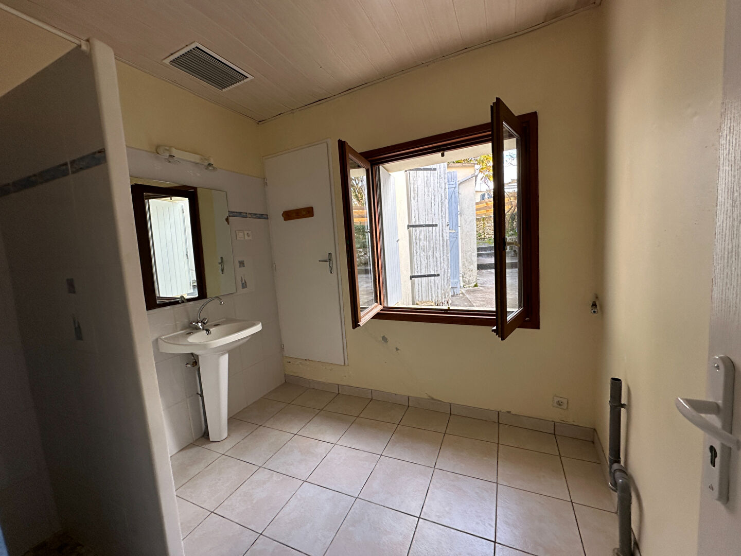 Maison  4 pièce(s) 100m2