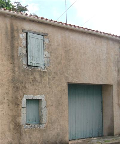 SAINT-JUST LUZAC