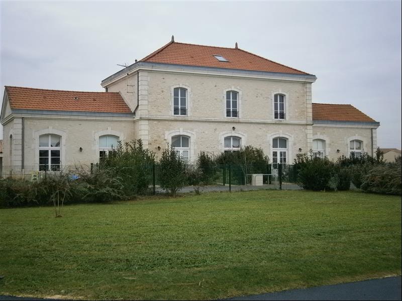 MARENNES - Proche des commerces