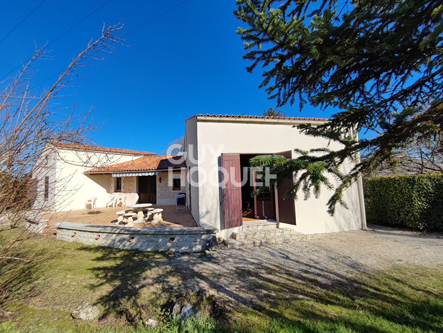 Maison  5 pièce(s) 133.69 m2