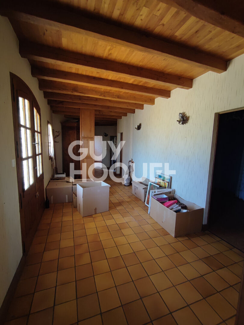 Maison  5 pièce(s) 133.69 m2