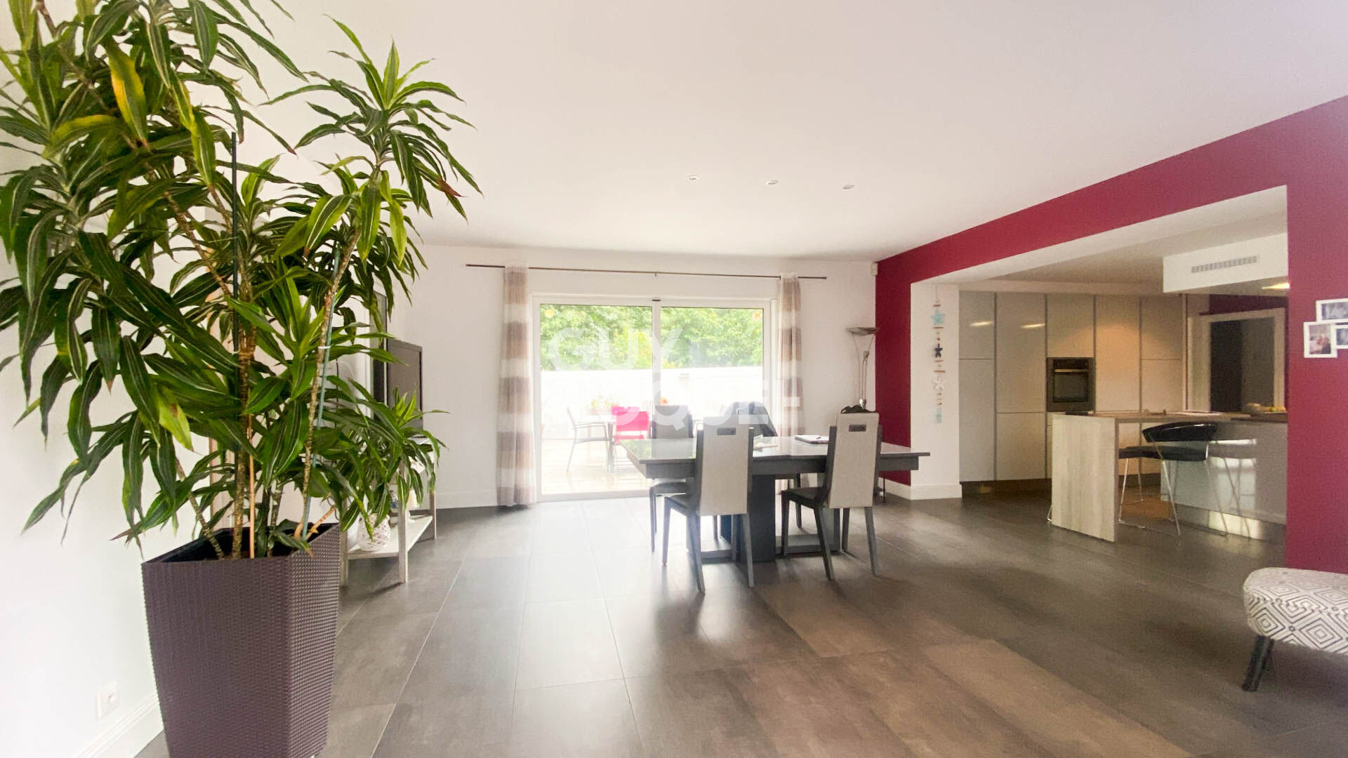 Maison Etaules 8 pièce(s) 304 m2