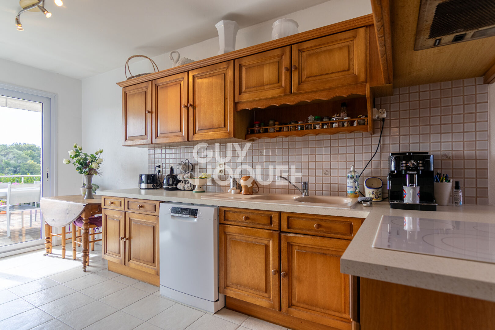 Charente-Maritime : maison de 170 m² avec jardin, garage et sous-sol aux Mathes (17570)