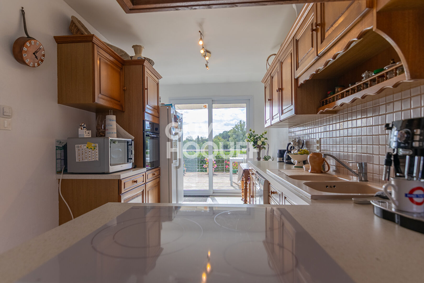 Charente-Maritime : maison de 170 m² avec jardin, garage et sous-sol aux Mathes (17570)