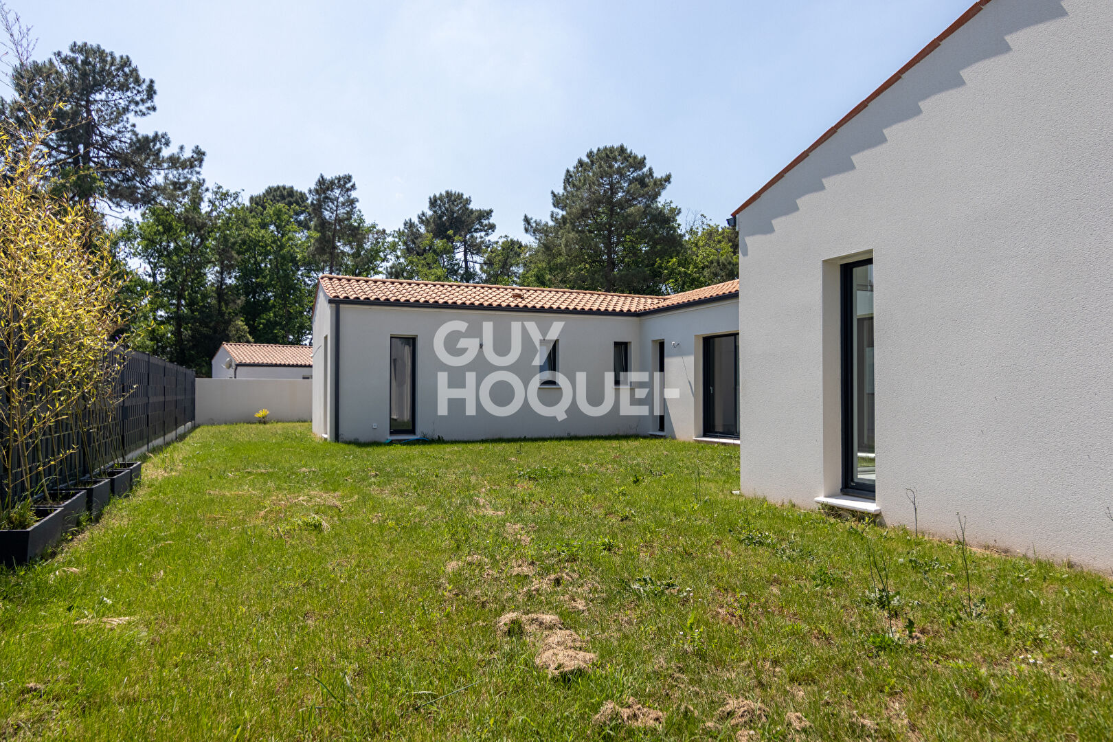 VILLA NEUVE DE STANDING AUX MATHES - ESPACE, LUMIÈRE ET CONFORT MODERNE