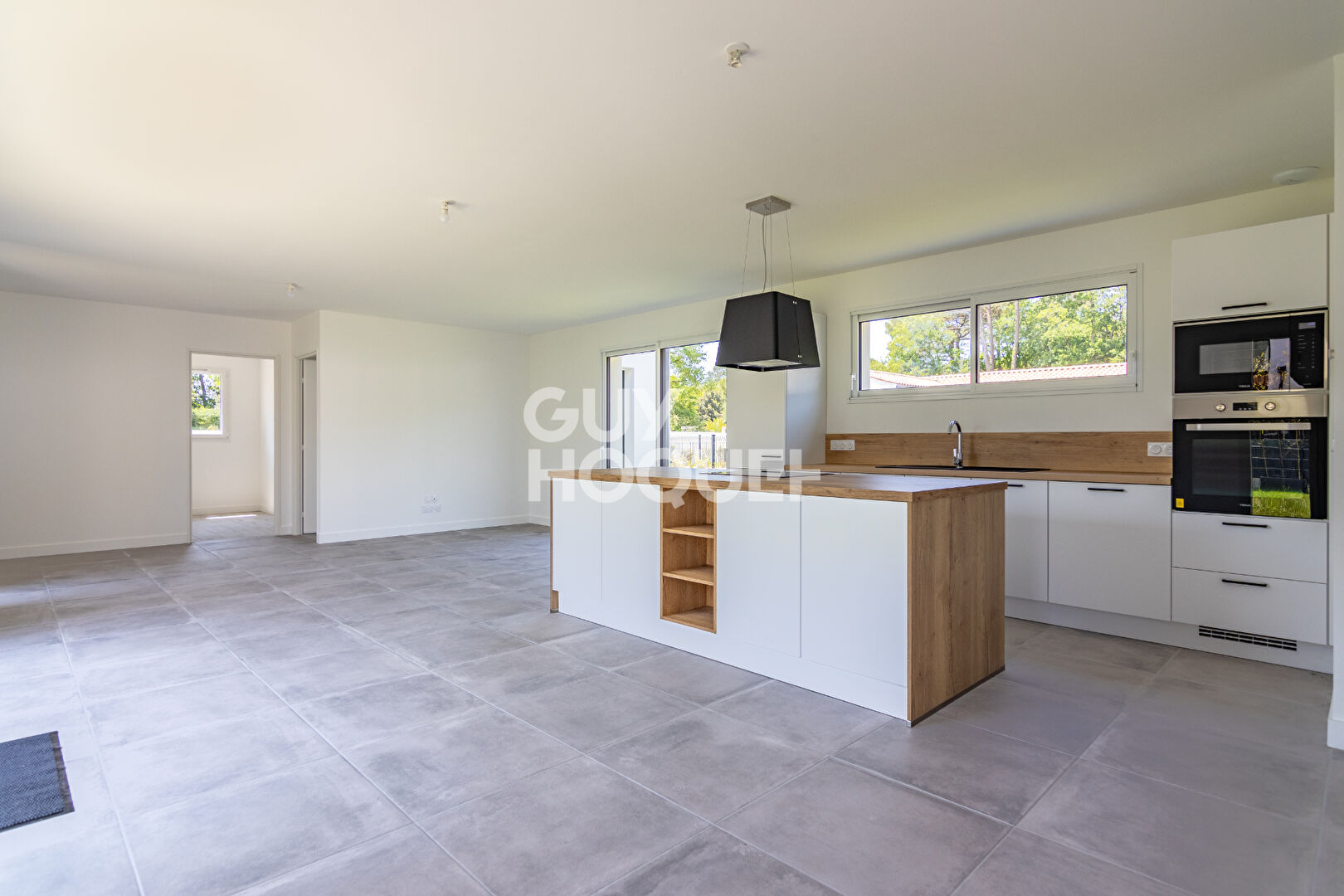 VILLA NEUVE DE STANDING AUX MATHES - ESPACE, LUMIÈRE ET CONFORT MODERNE