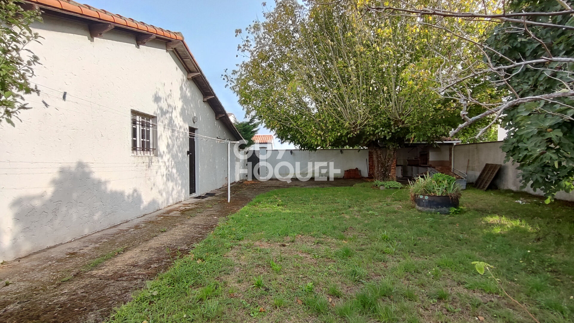 Plus de 200m² pour cette maison de 4 chambres et ses 3 garages