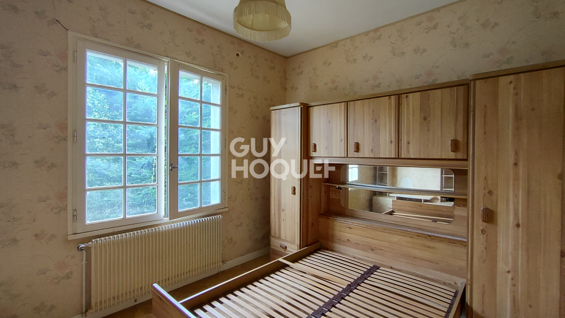 Plus de 200m² pour cette maison de 4 chambres et ses 3 garages