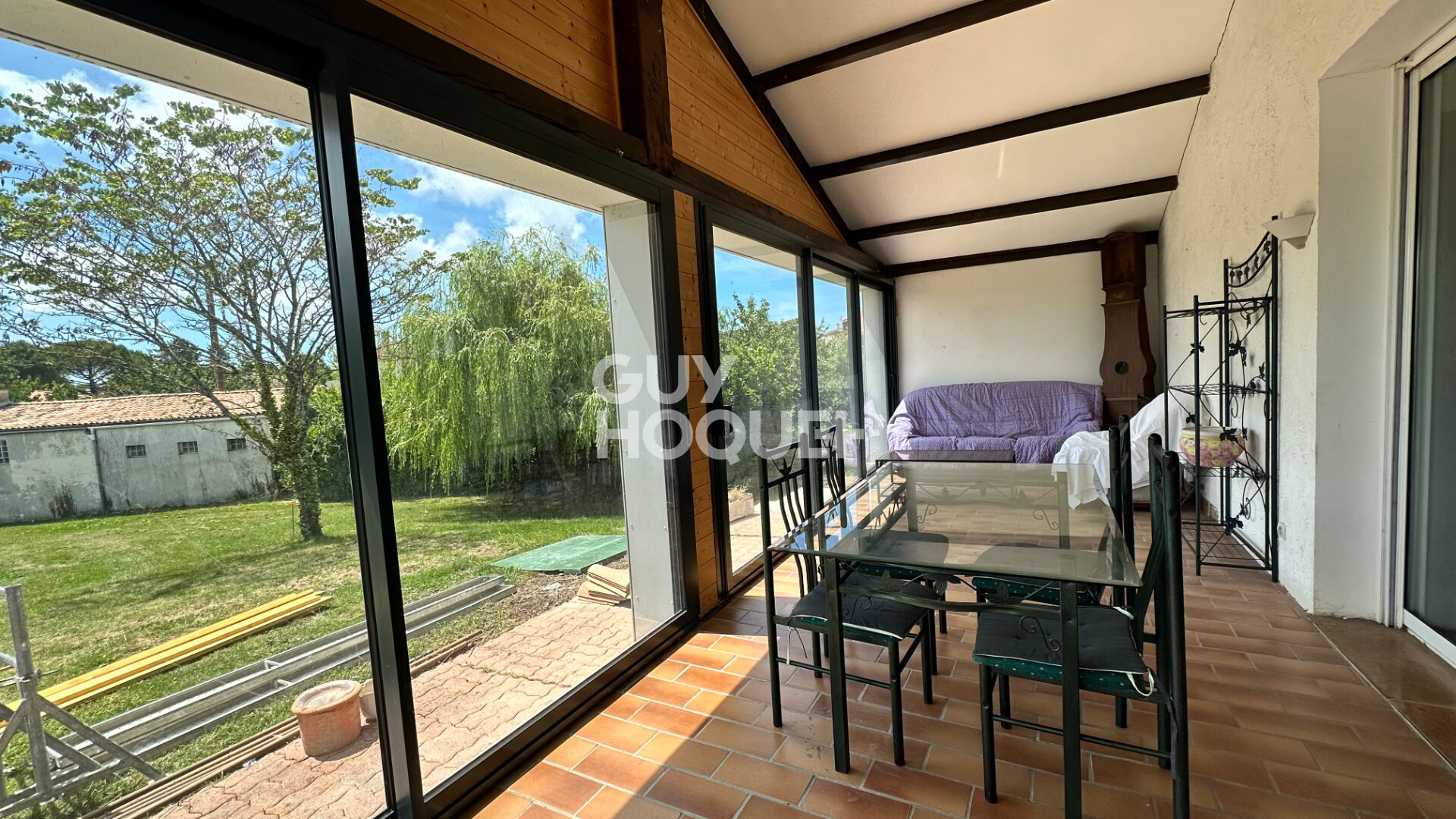 Maison spacieuse à vendre à La Tremblade - 11 pièces, 7 chambres