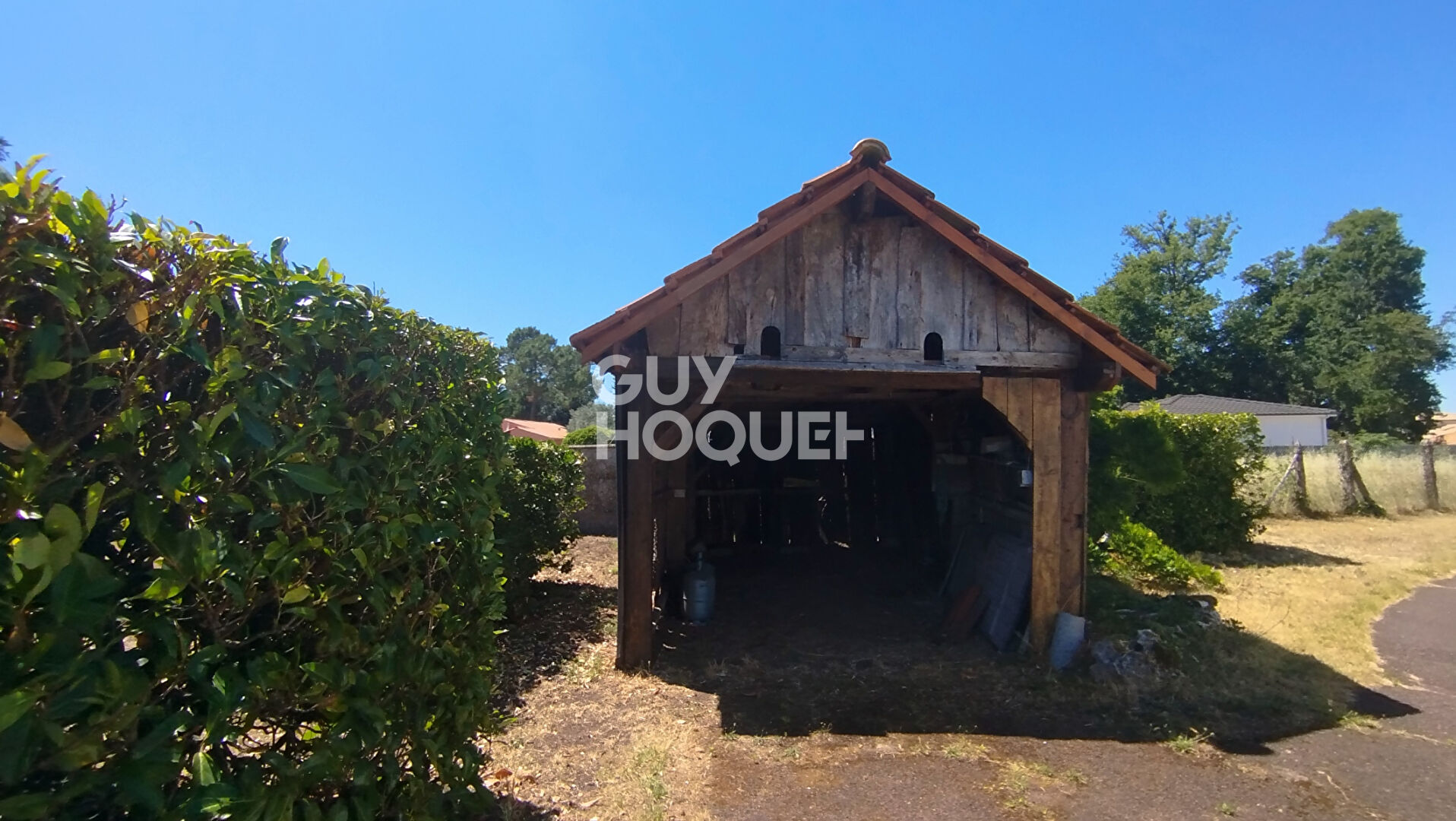 Maison spacieuse à vendre à LES MATHES
