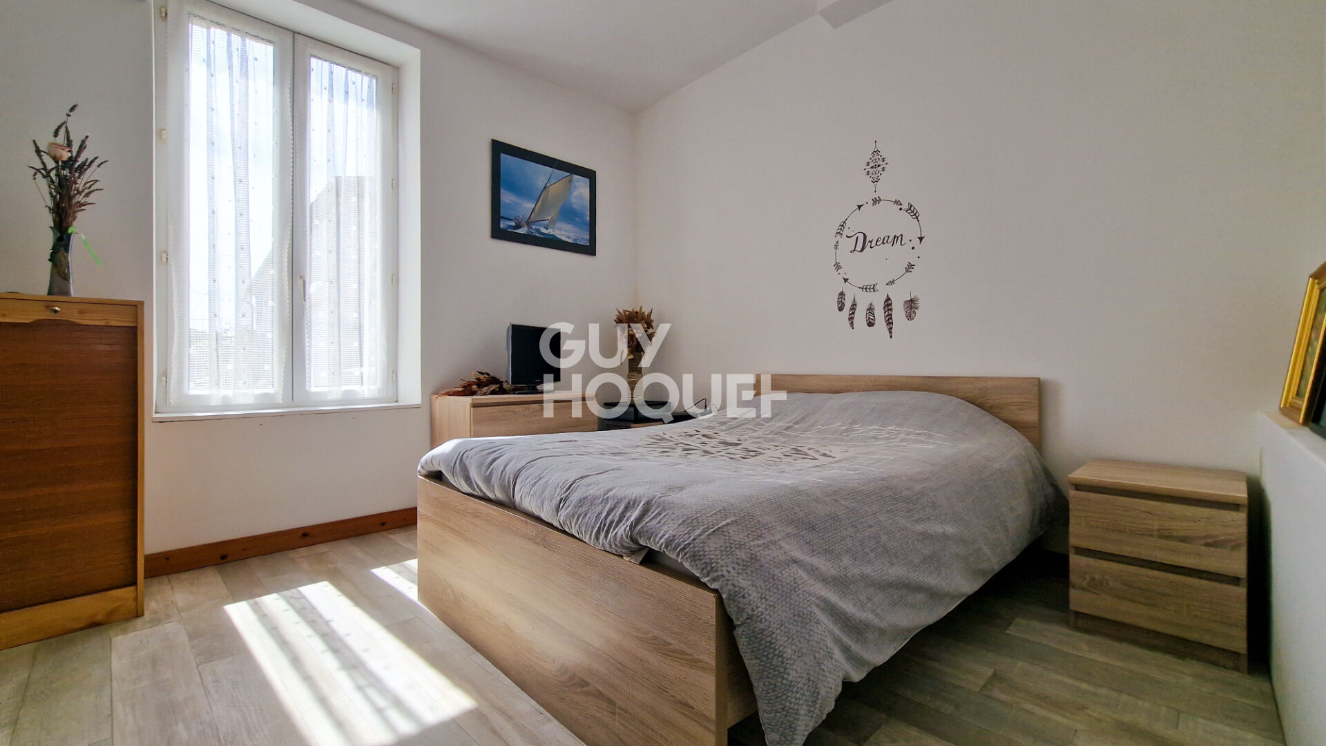 Maison à vendre à Etaules - 4 pièces, 3 chambres,.