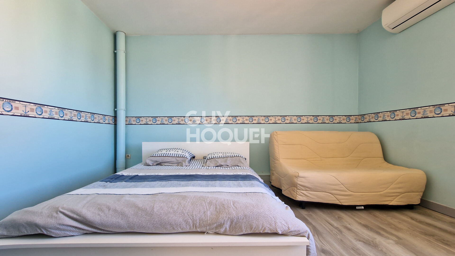 Maison à vendre à Etaules - 4 pièces, 3 chambres,.