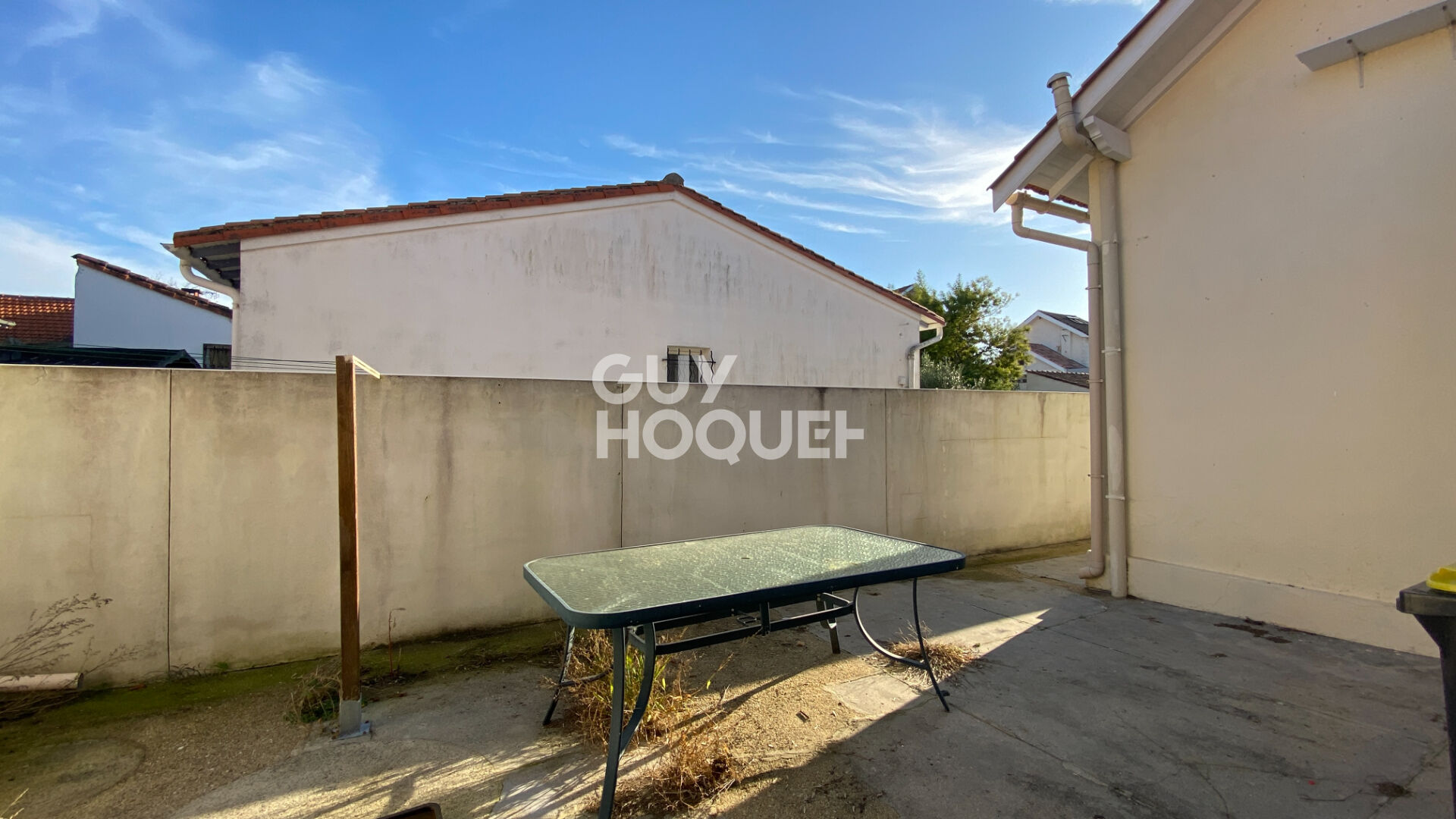 Maison ronçoise à 150 m de la plage /Plain-pied