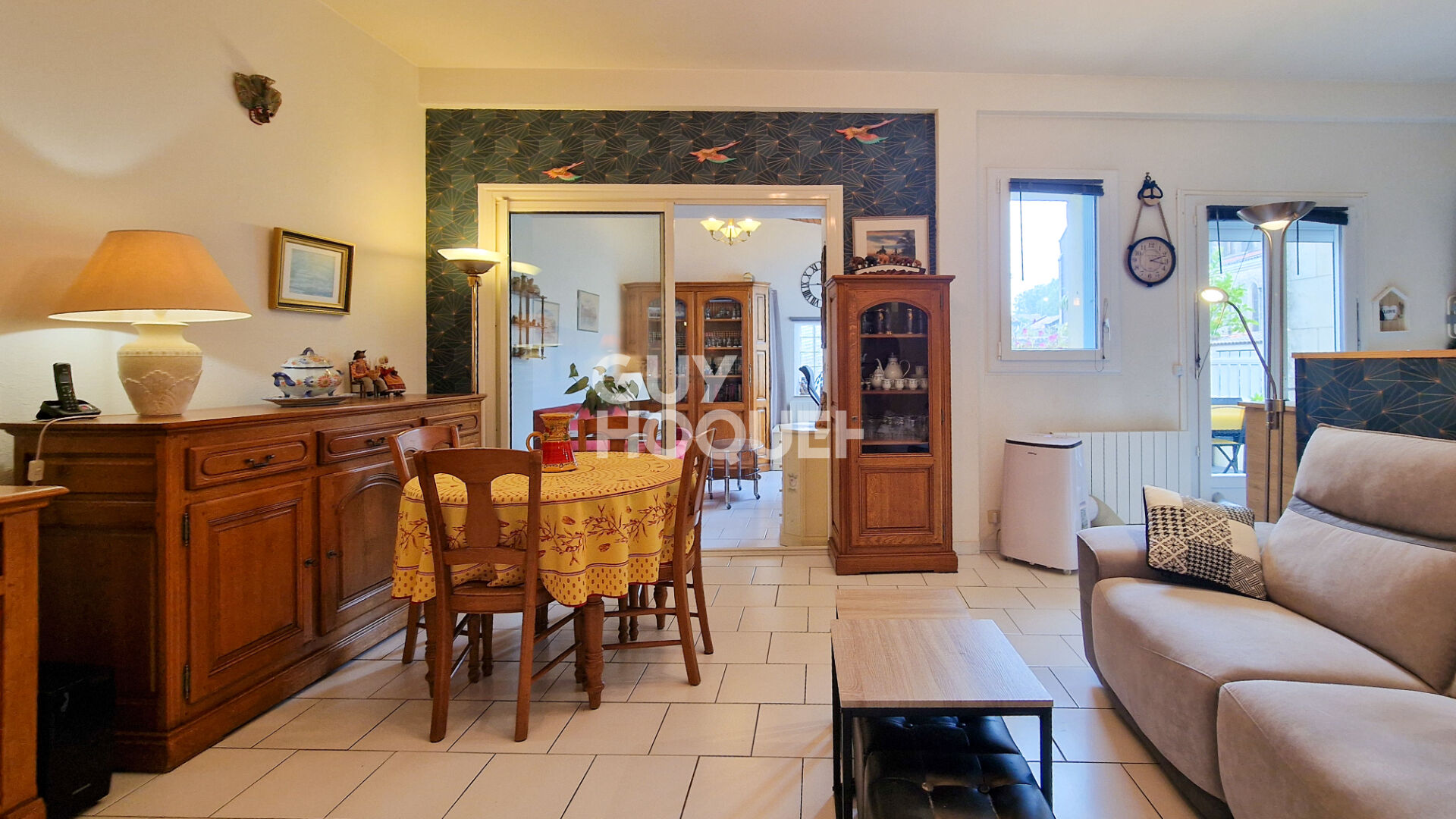 Centre-ville La Tremblade - Charmant T3 avec terrasse, parking et vue sur l'église