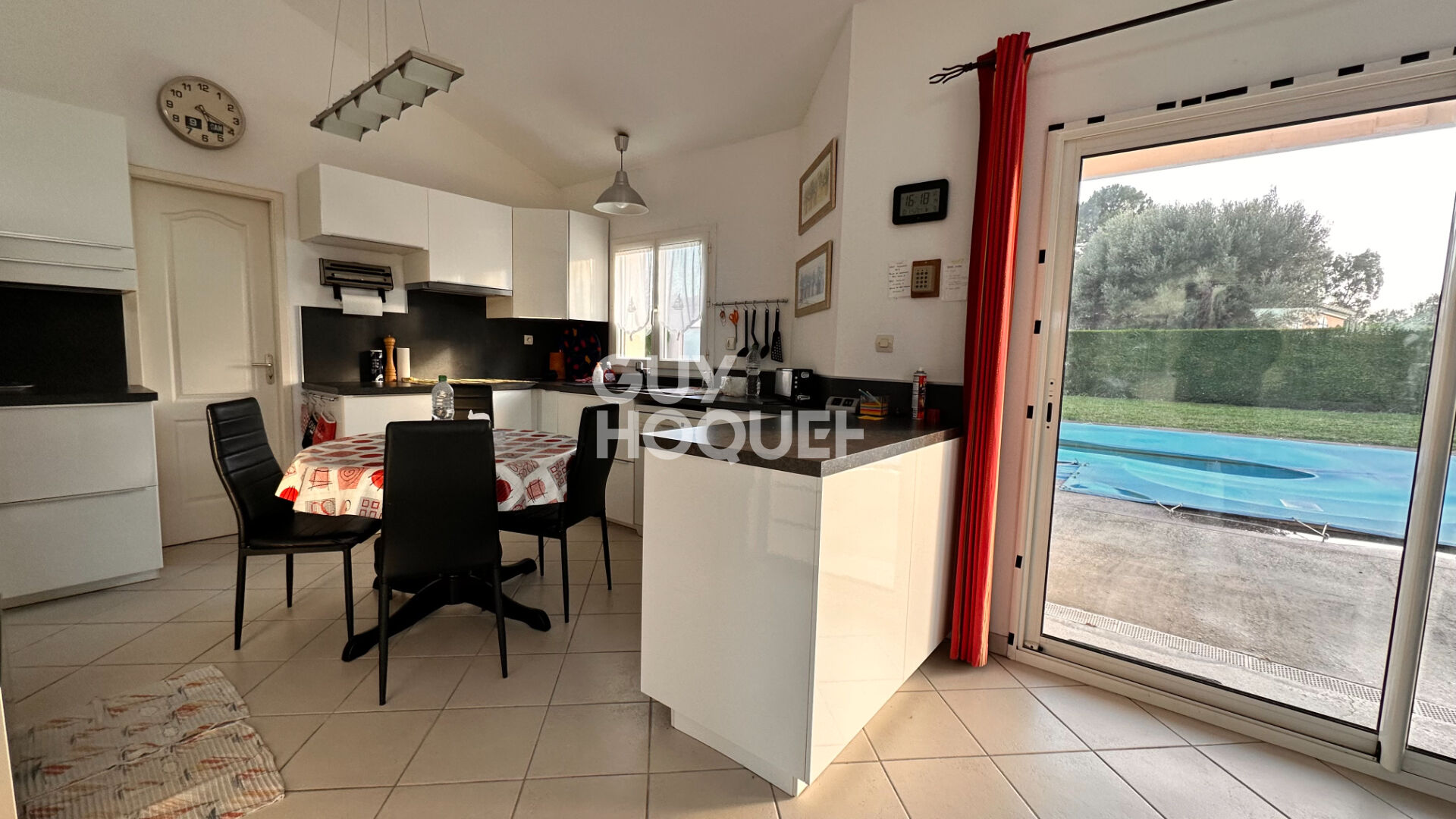 Maison d'exception LES MATHES - 6 pièces avec piscine