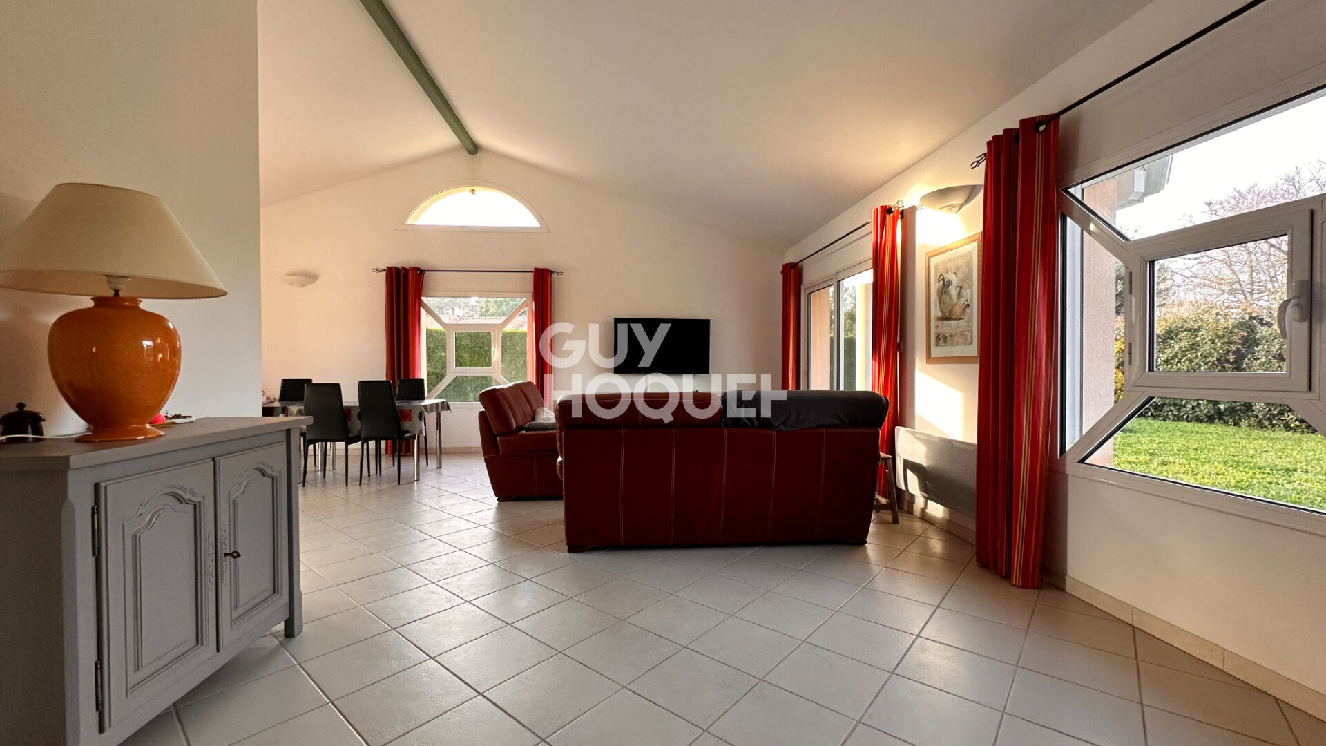 Maison d'exception LES MATHES - 6 pièces avec piscine