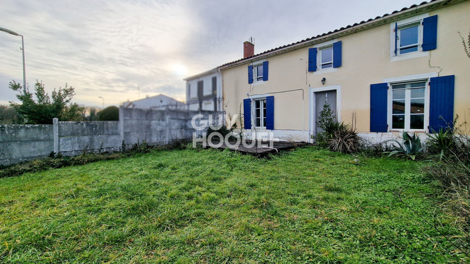 Maison à vendre à CHAILLEVETTE