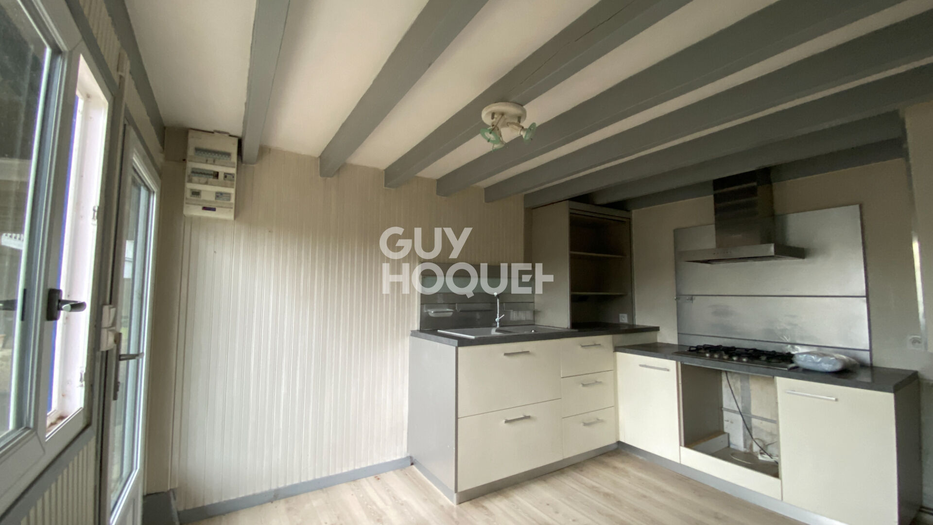 Maison à vendre à ARVERT - 5 pièces, 4 chambres, 181300 