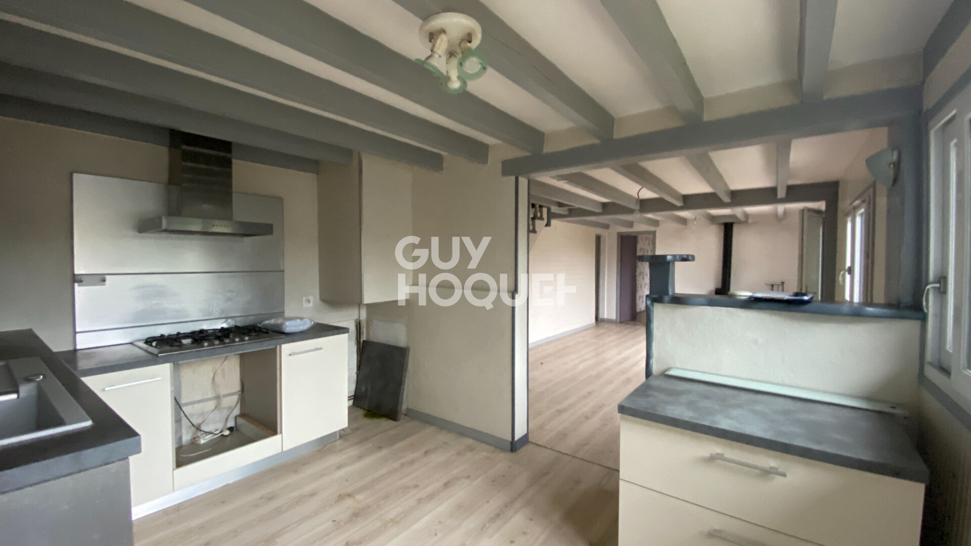 Maison à vendre à ARVERT - 5 pièces, 4 chambres, 181300 