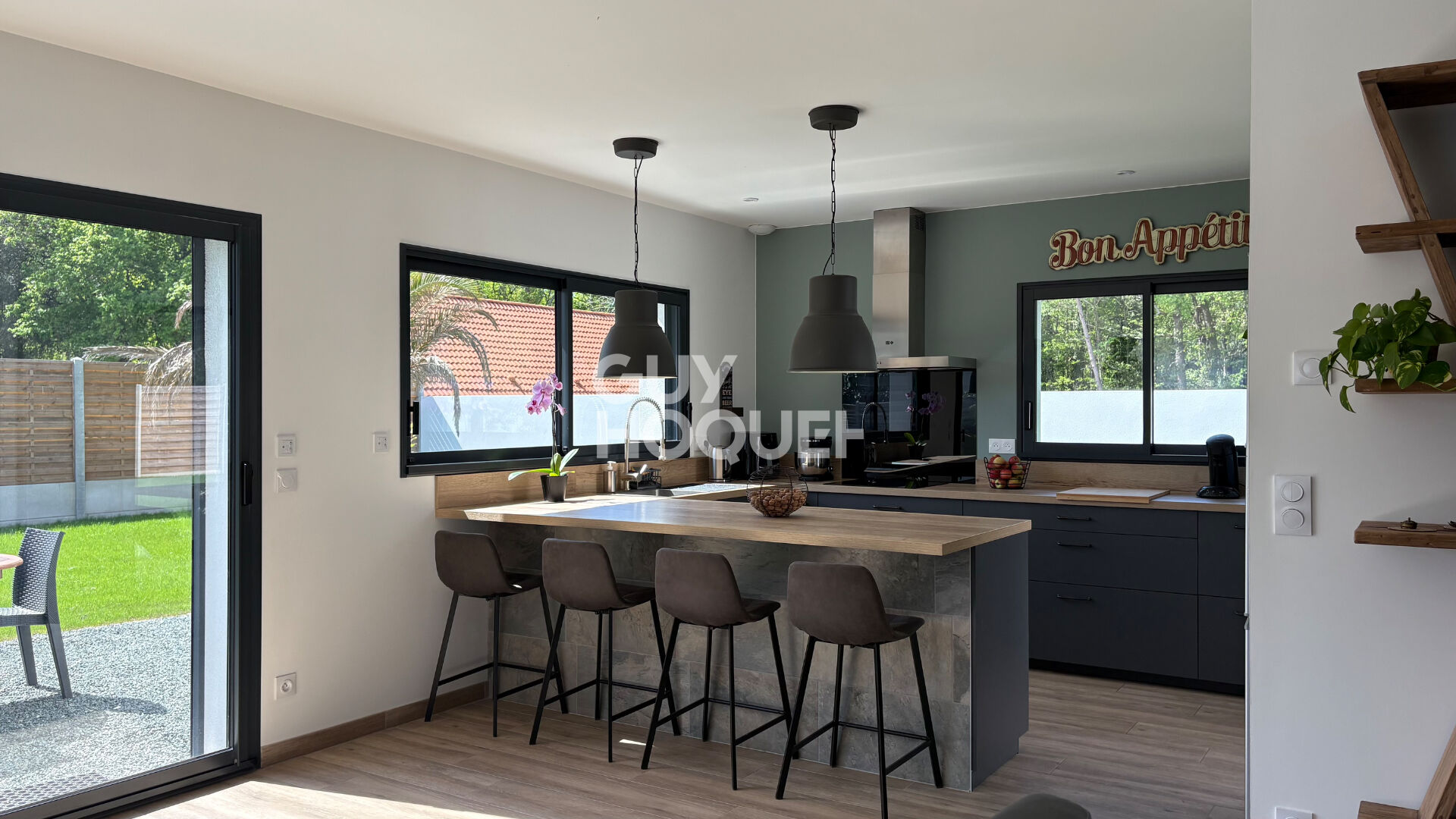 Maison récente de plain-pied 4 pièces à vendre à Les Mathes