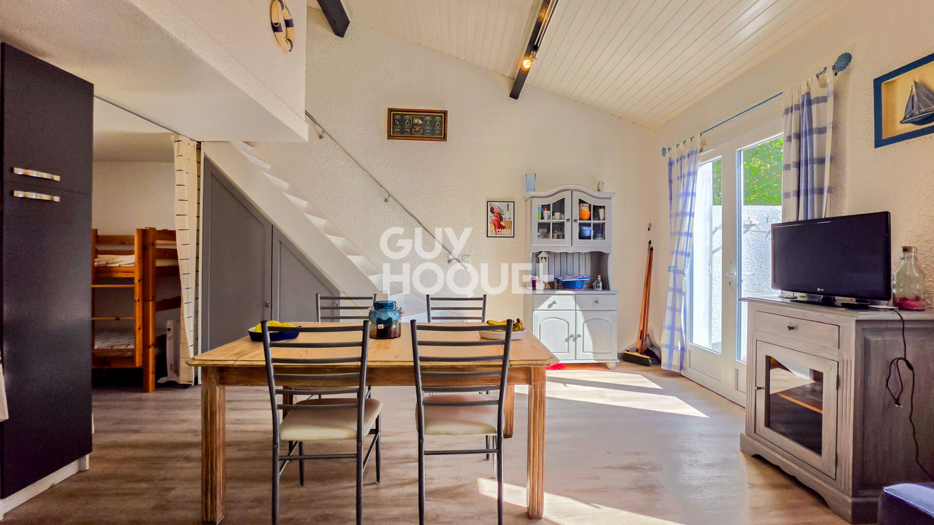 Maison à vendre à Les Mathes - Charmante maison 2 pièces avec grande terrasse