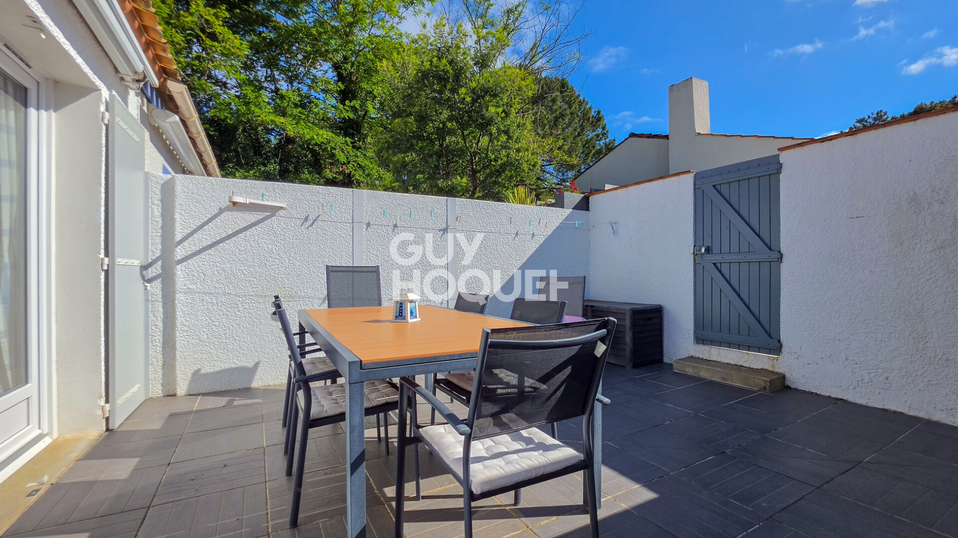 Maison à vendre à Les Mathes - Charmante maison 2 pièces avec grande terrasse