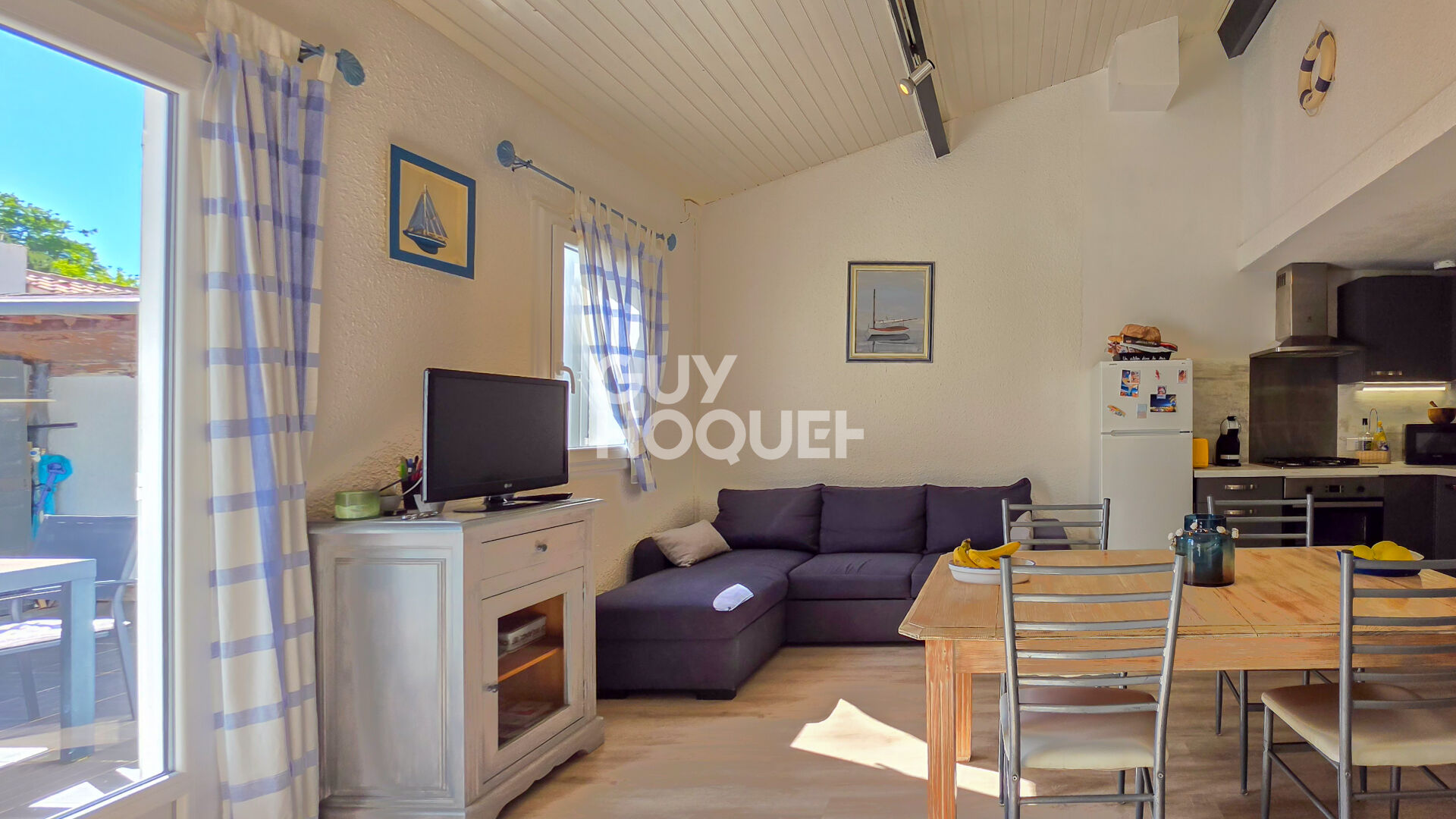 Maison à vendre à Les Mathes - Charmante maison 2 pièces avec grande terrasse