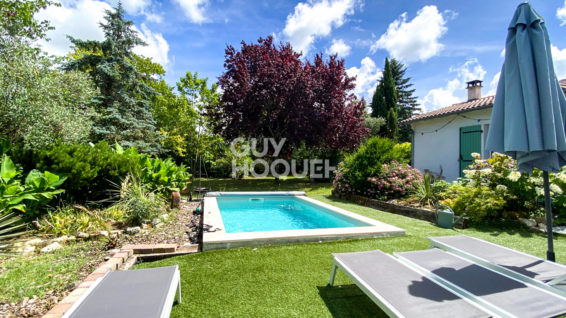 Maison Familiale de 180 m² avec Piscine et Double Garage