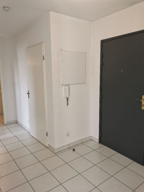 LOCATION d'un appartement F3 (55 m²) à ORTHEZ