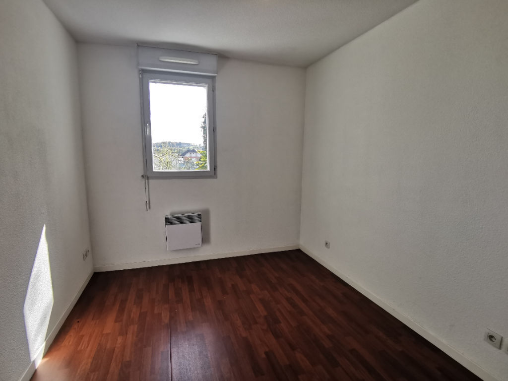 LOCATION d'un appartement F3 (55 m²) à ORTHEZ