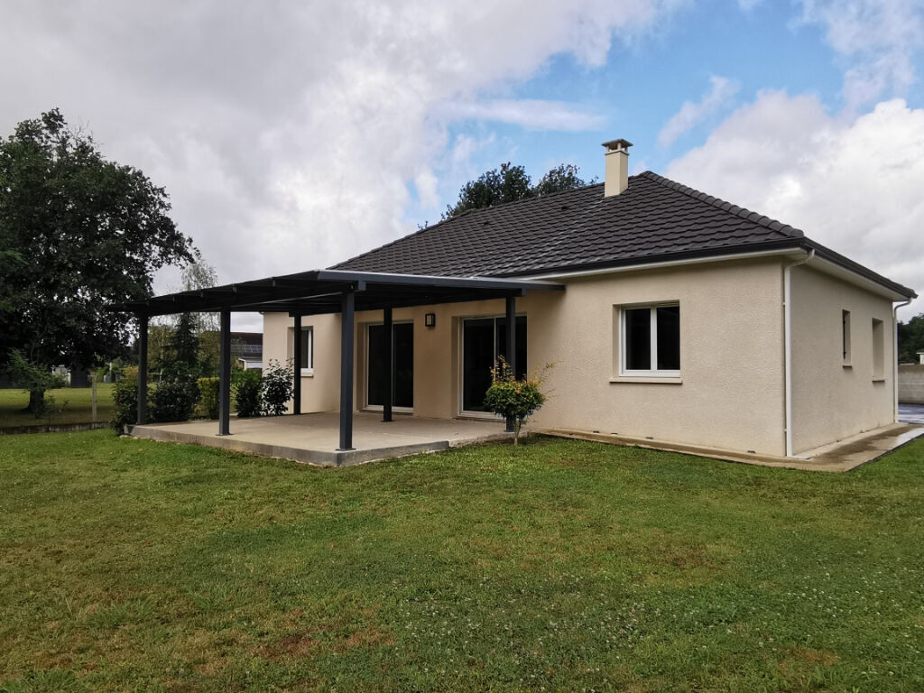 LOCATION d'une maison T5 (102 m²) à MONT