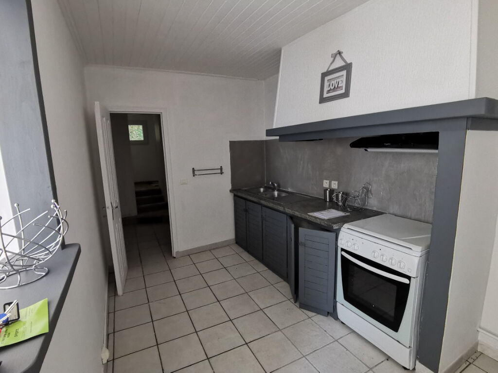 HAGETMAU : appartement T4 en location