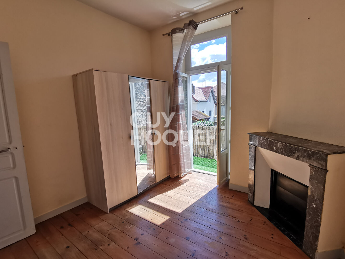 LOCATION : appartement F2 (54 m²) à ORTHEZ