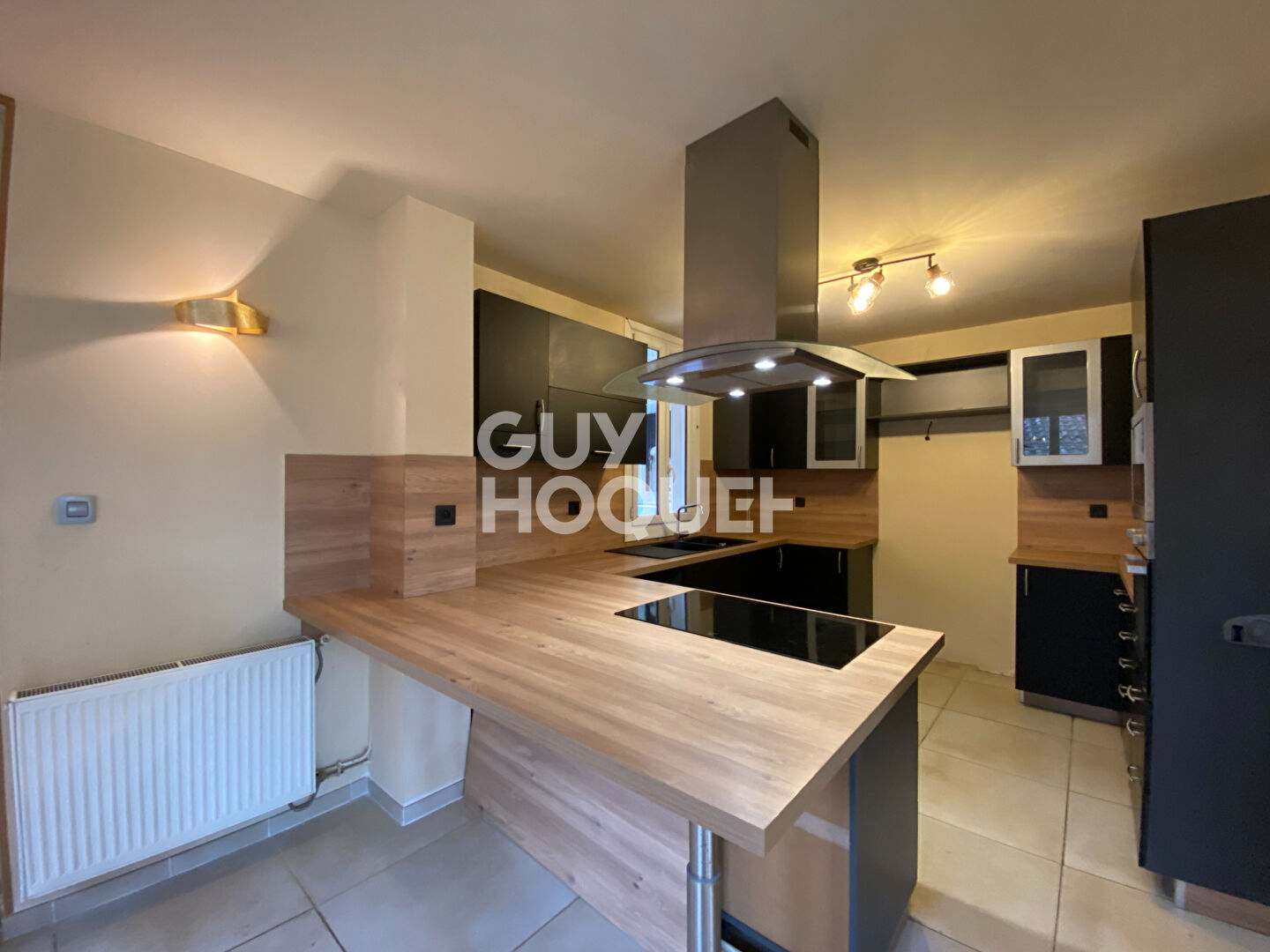 Maison Orthez 6 pièce(s) 149.1 m2