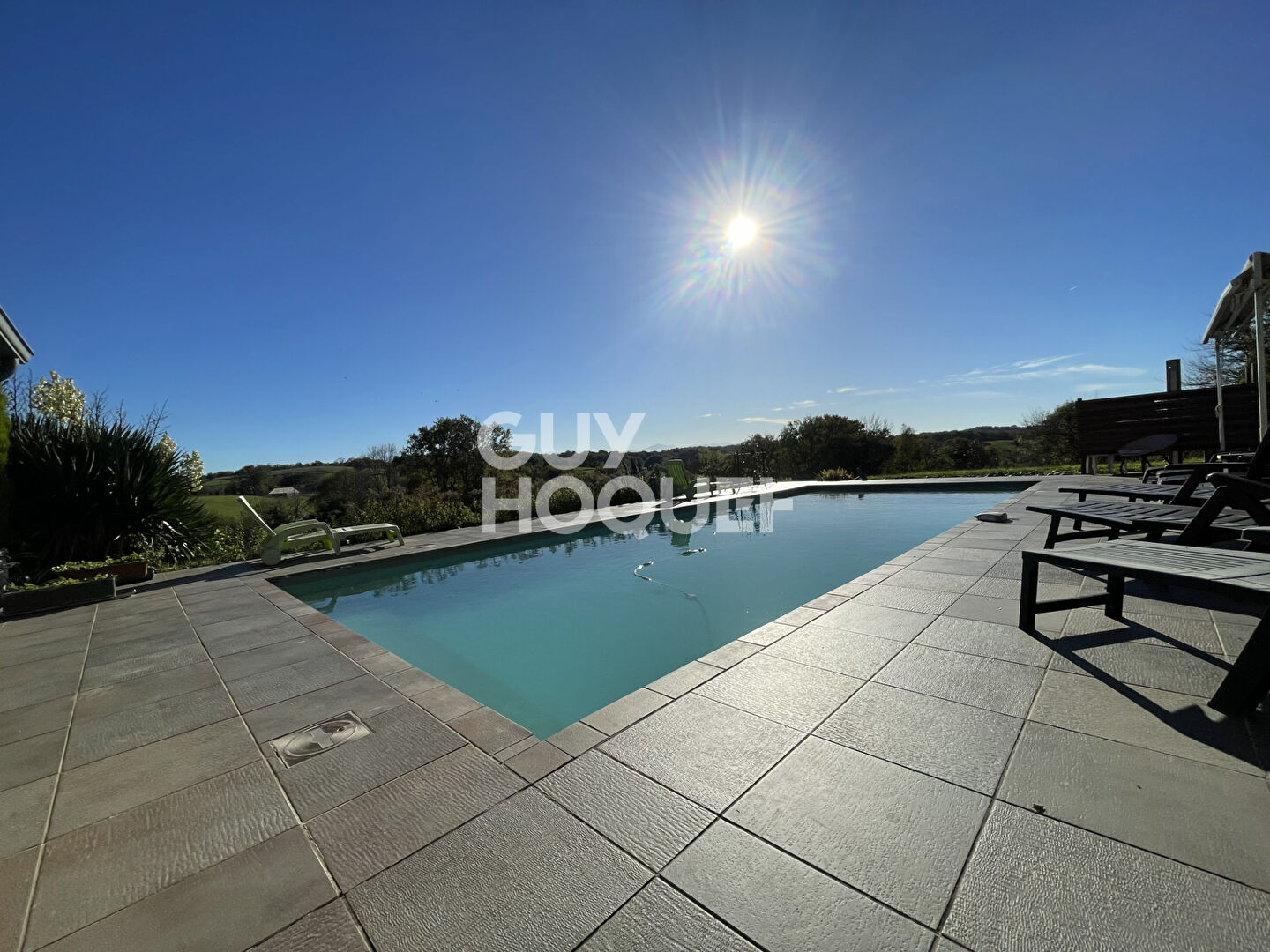 Maison d'exception à vendre à Sauvelade - 7 pièces, 4 chambres