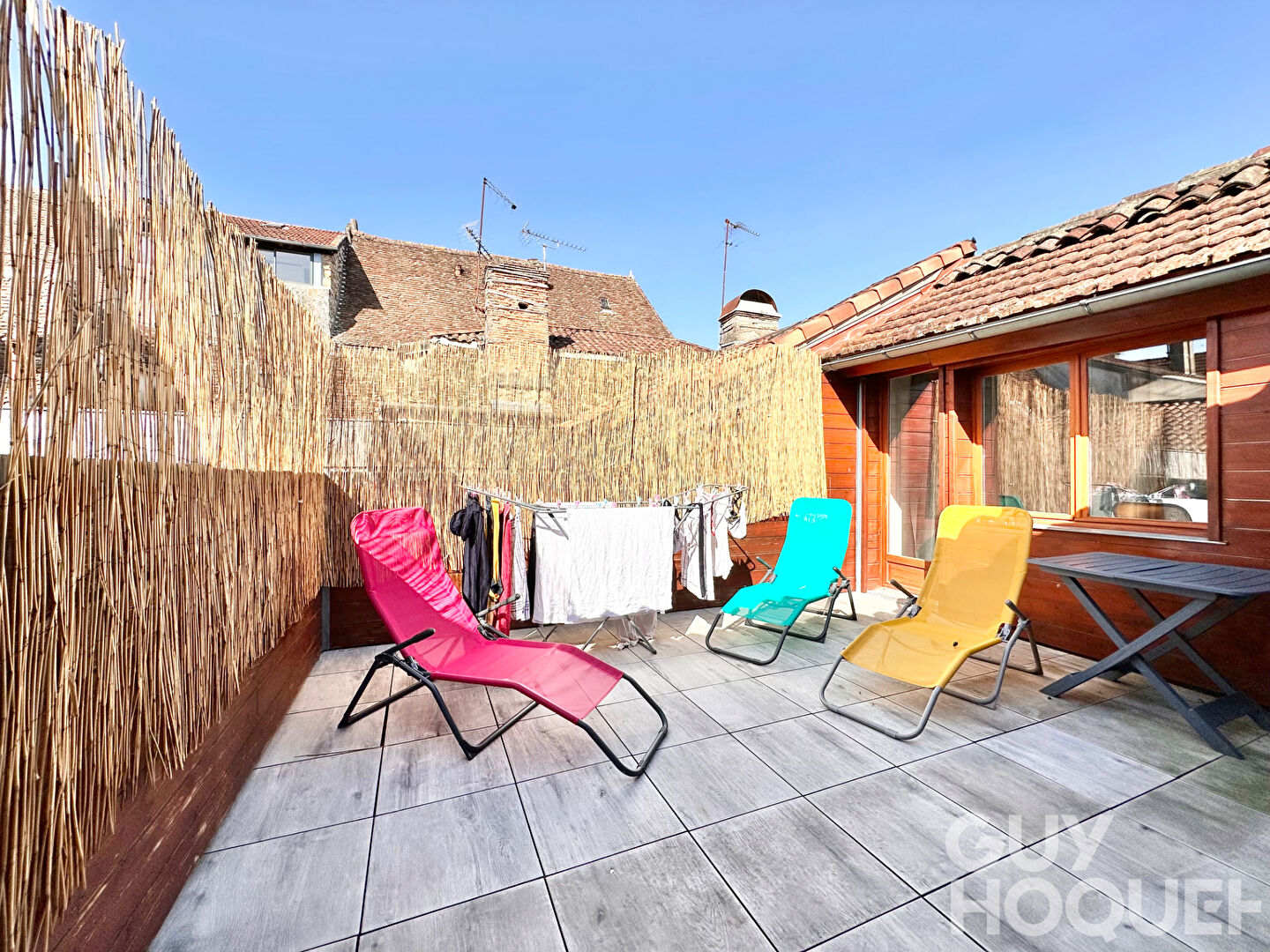 Immeuble de rapport d'exception au centre ville d'Orthez avec 5 appartements