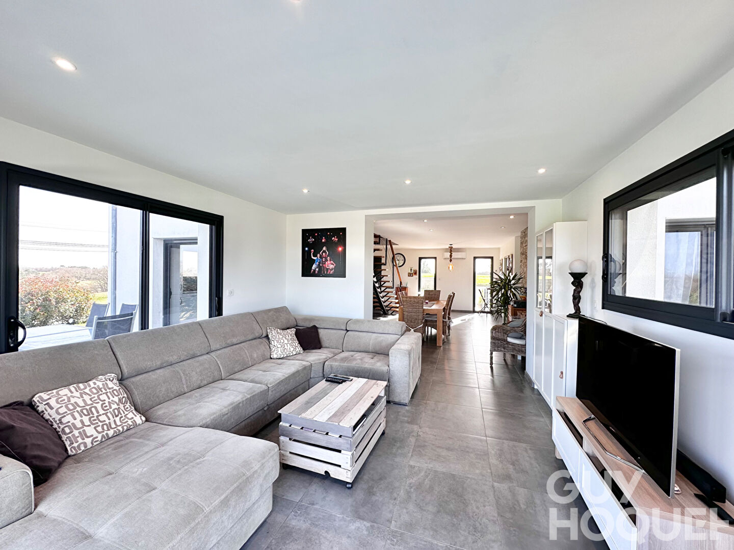 Maison contemporaine 148 m² proche ORTHEZ avec piscine et garage