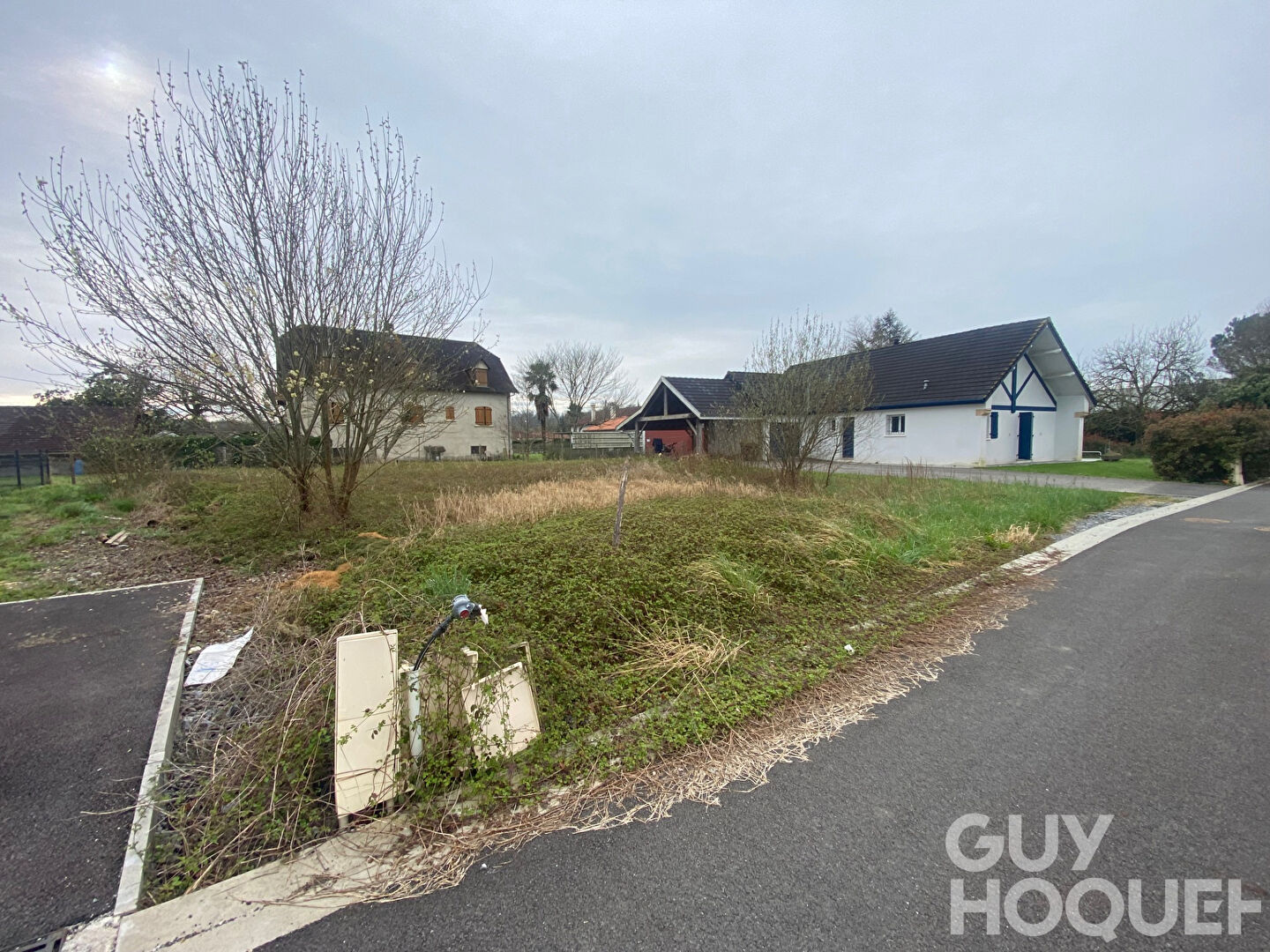 Très beau terrain constructible viabilisé de 560 m² à Navarrenx