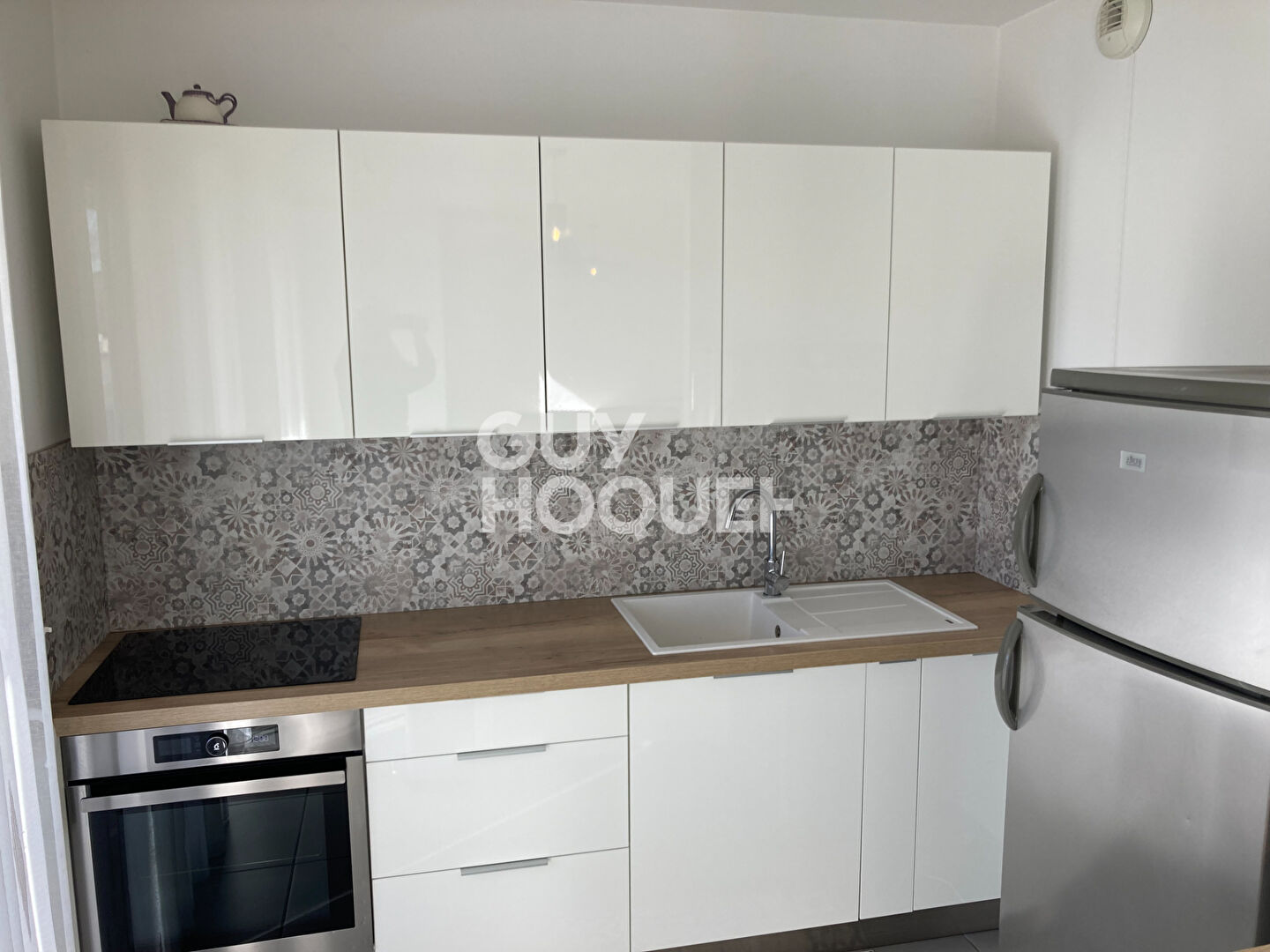 Location : appartement 4 pièces (81 m²) à ORTHEZ