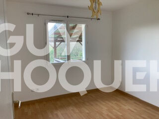 Maison à louer avec piscine à Lacadée