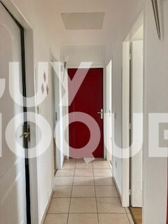 Maison à louer avec piscine à Lacadée