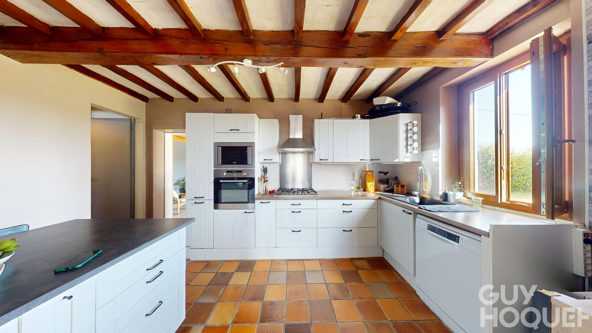 Maison de maitre, 140 m², 4 chambres avec jardin