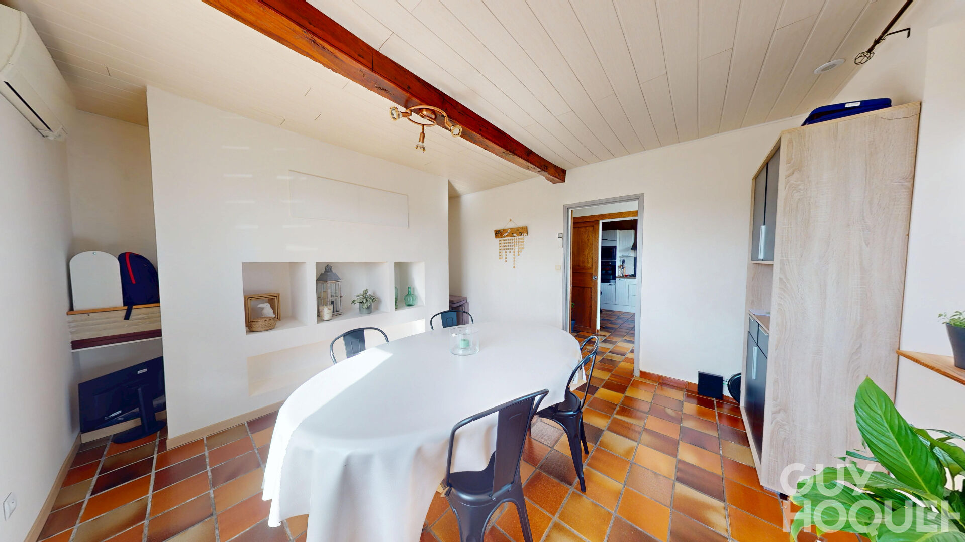 Maison de maitre, 140 m², 4 chambres avec jardin