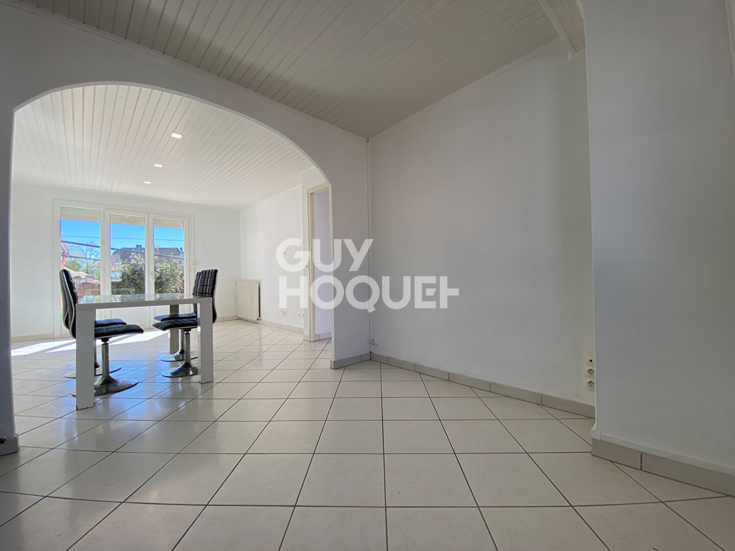 Maison plain-pied centre ville d'Artix 4 pièce(s) 80 m2