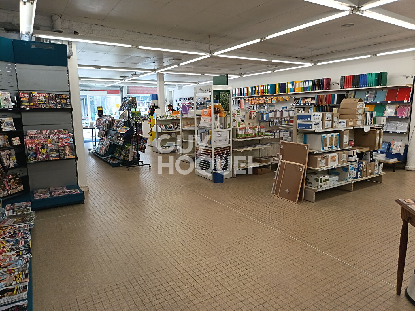 Local commercial HAGETMAU de 270 m2